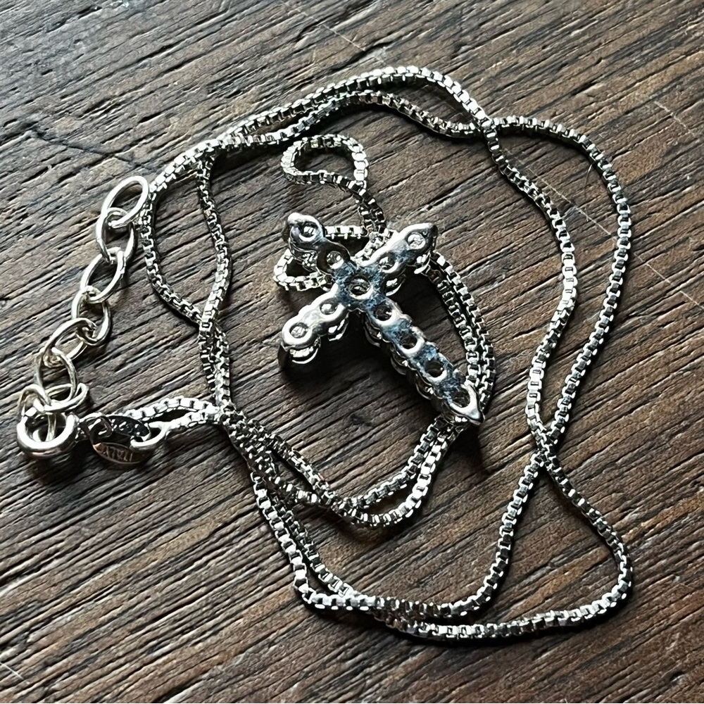 Estate Find 925 Sterling Silver Moissante Crystal Cross Necklace Italy - Picture 5 of 6